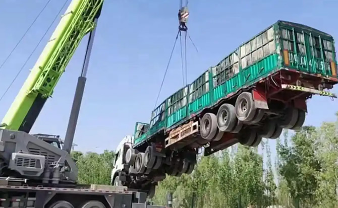新化道路脱困救援案例